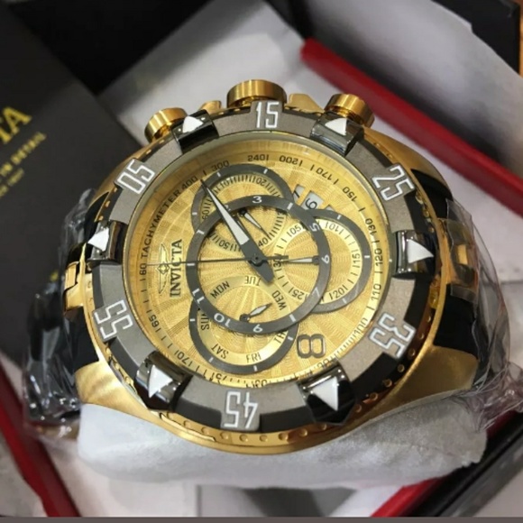 Big sale Brand New invicta chronograph watch